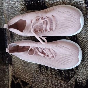 4/$60 Dusty Pink Slip-on Sneakers - Size 8